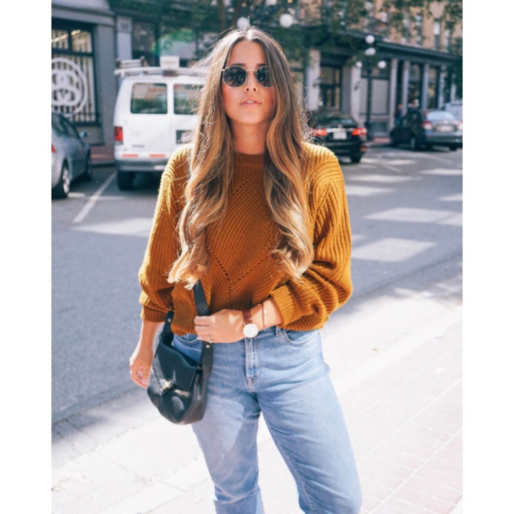 Wilfred Serment Sweater